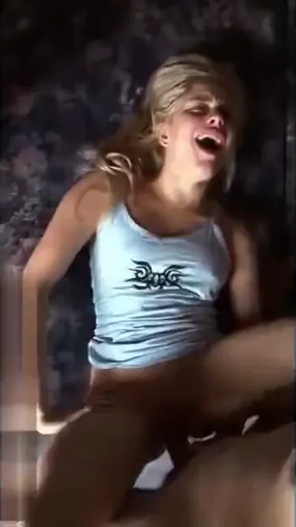 Douleur anale extrême en compilation (amateur)